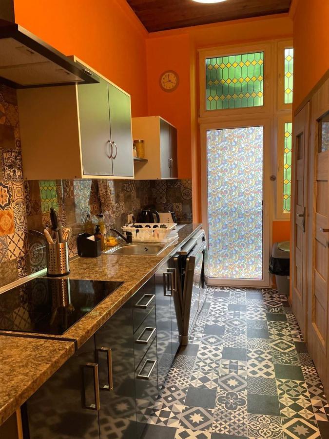 Hostel Centrum Sabot Краков Экстерьер фото