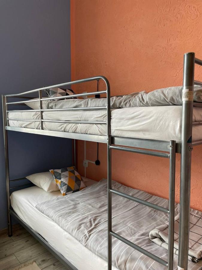 Hostel Centrum Sabot Краков Экстерьер фото