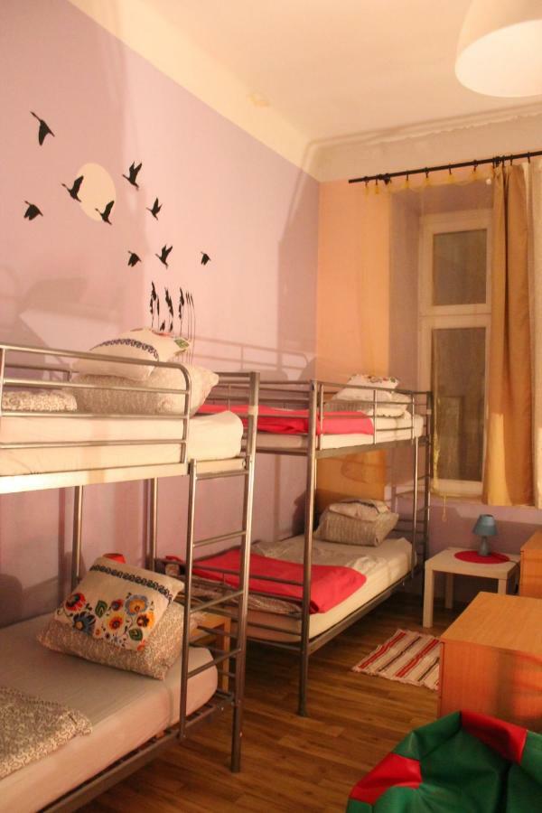 Hostel Centrum Sabot Краков Экстерьер фото